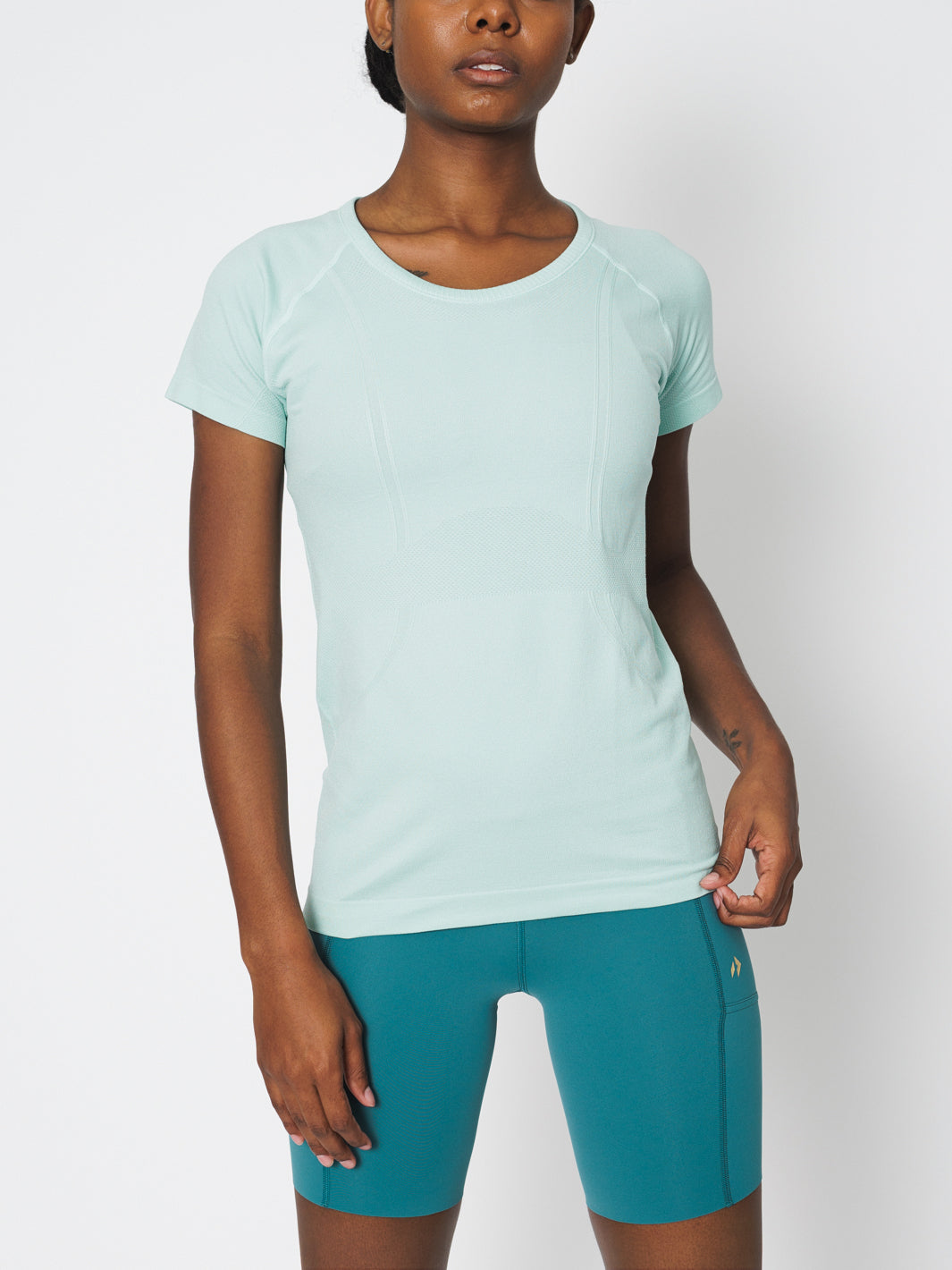 Performance Seamless Short Sleeve Tee