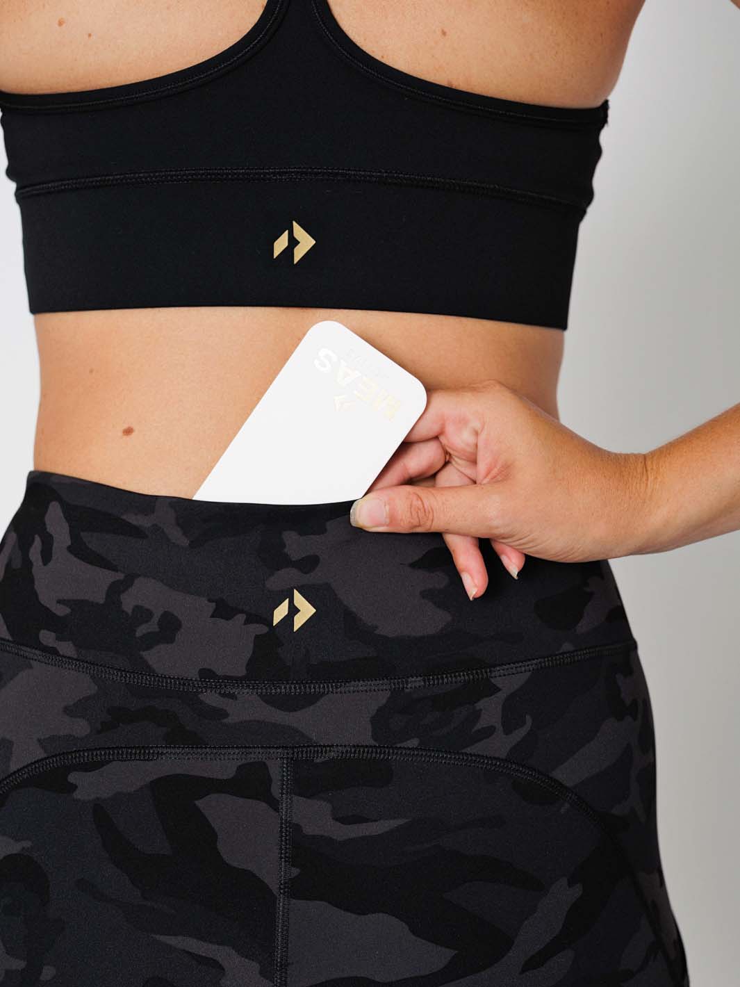 Cadence High-Rise 3 Pocket Tight 27