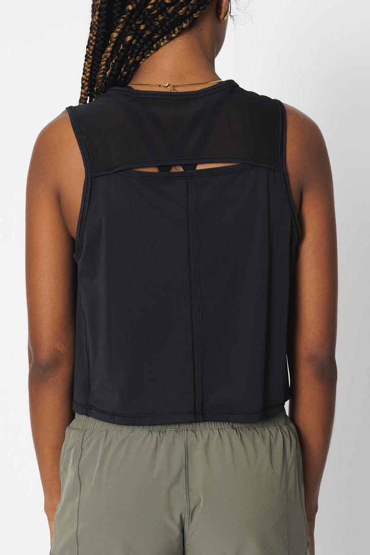 Momentum Mesh Crop Tank-MEAS Active