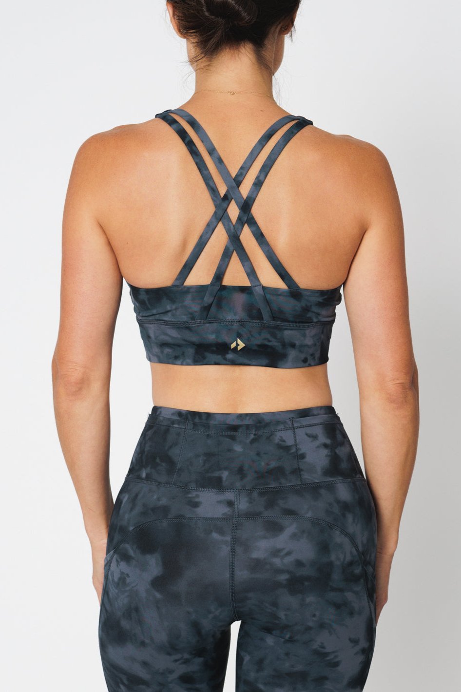 Motivate Strappy Longline Bra-MEAS Active