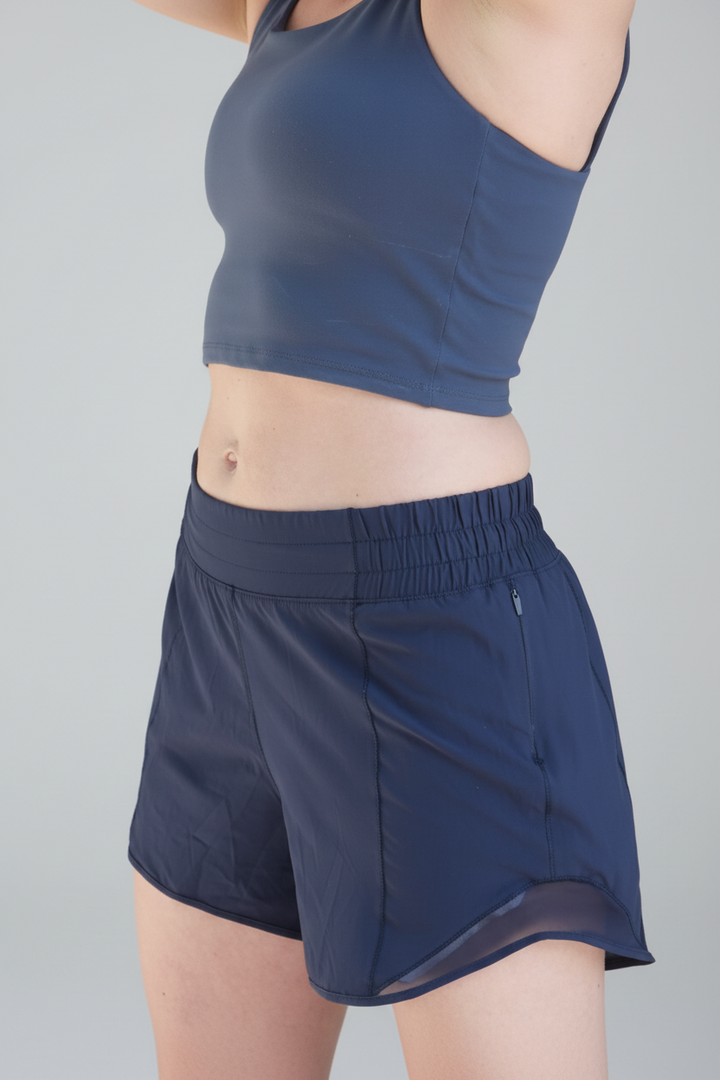 Stride Short 4"