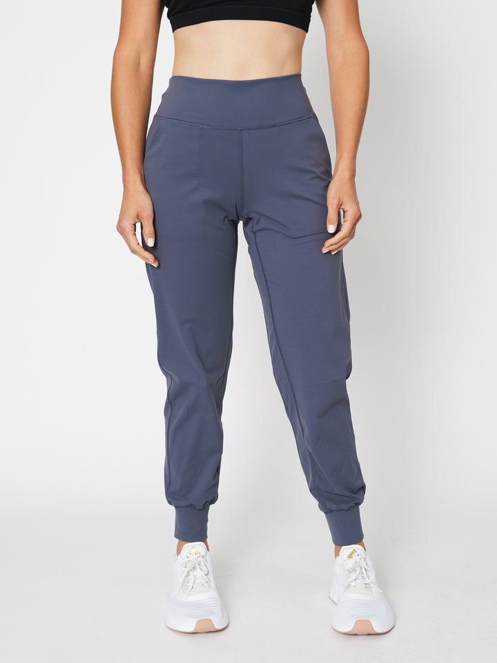 Sculpt Jogger